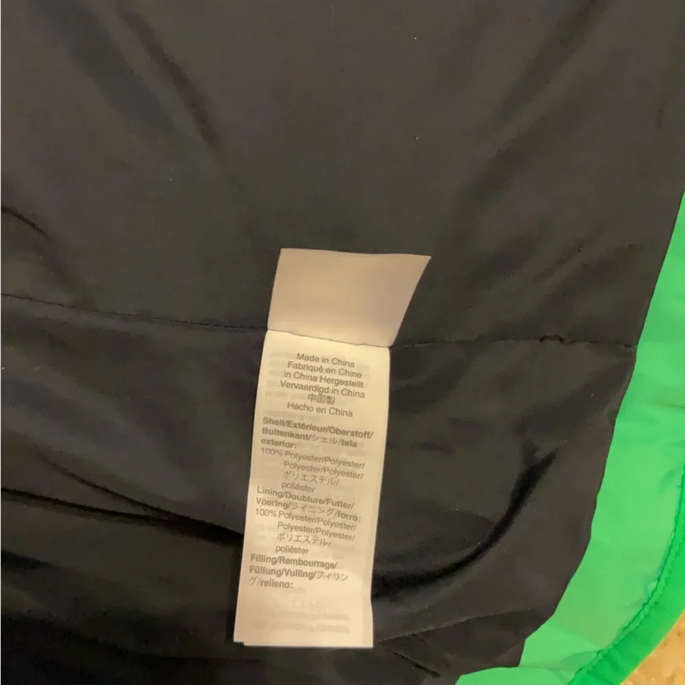 J. Crew Green Signature Water-Repellent Puffer Primaloft Lightweight Recycled XL - Picture 15 of 16